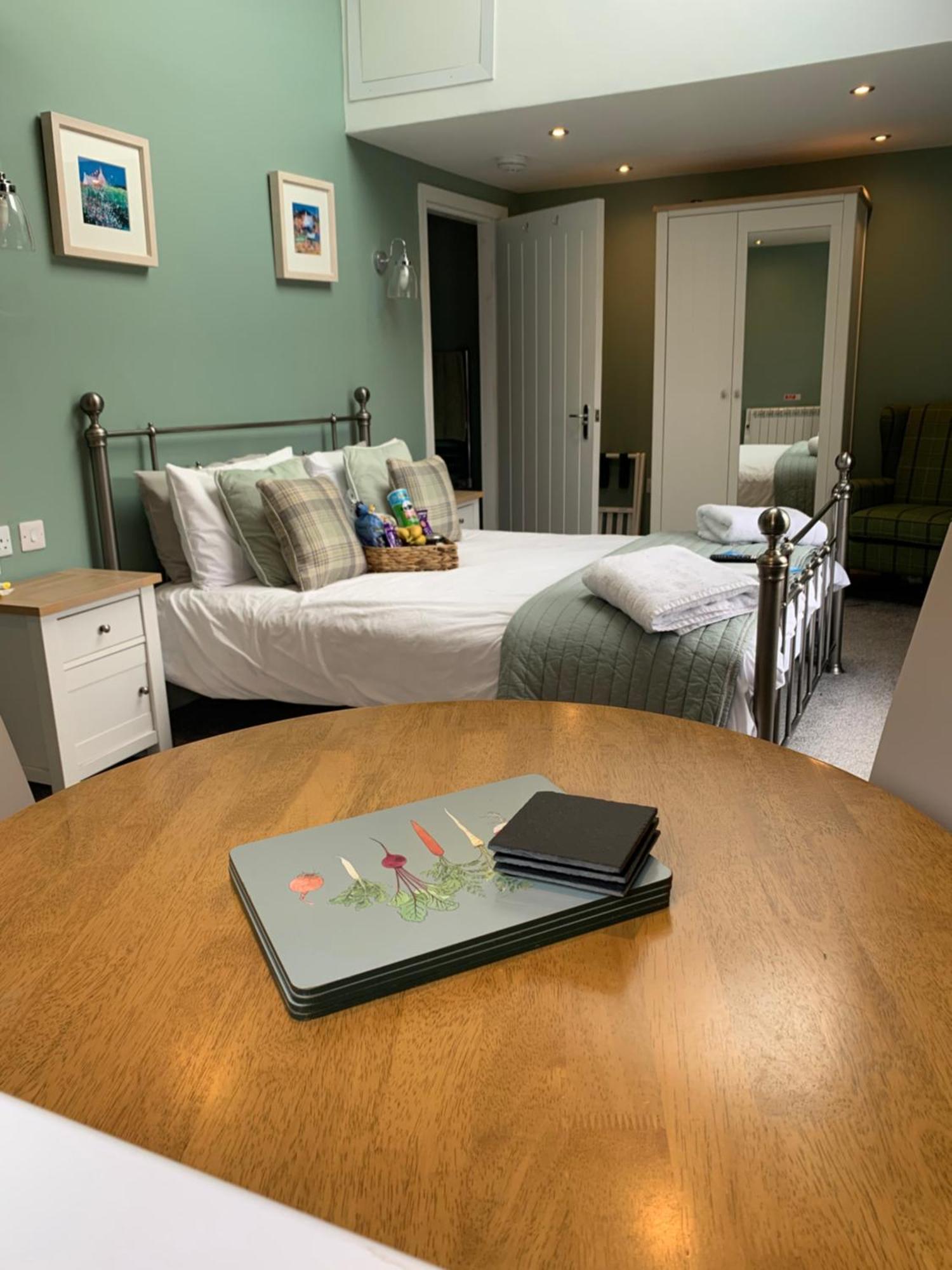Alt-An Retreat Lodge Overlooking Loch Linnhe 포트 윌리엄 외부 사진